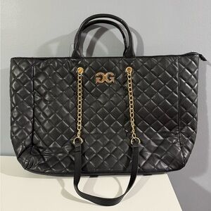 NWT MSRP $199 GILDA PARIS Black Quilted Tote Bag with Gold Chain